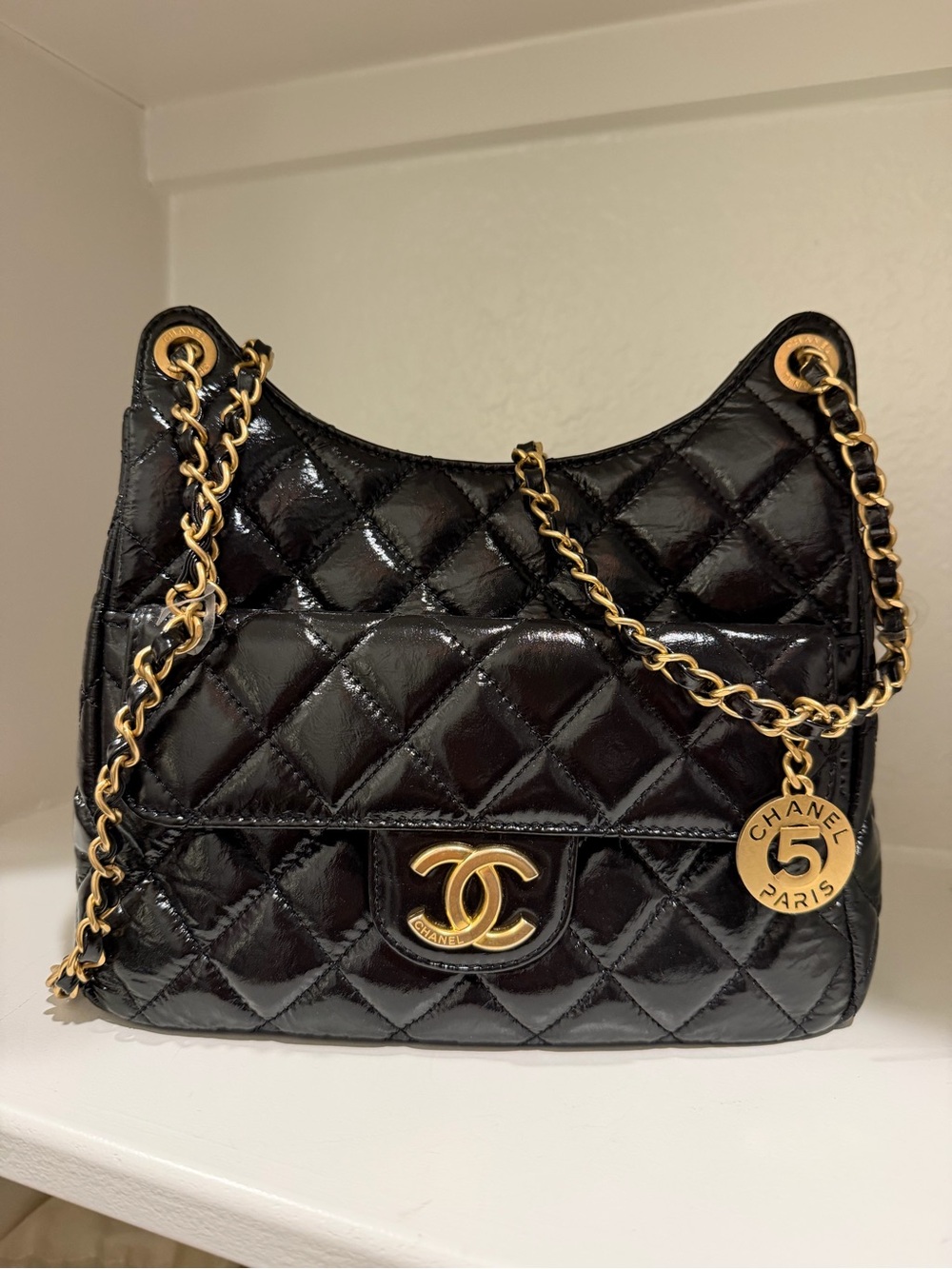 Chanel Shiny Crumpled Calfskin Quilted Wavy CC Hobo Black bag